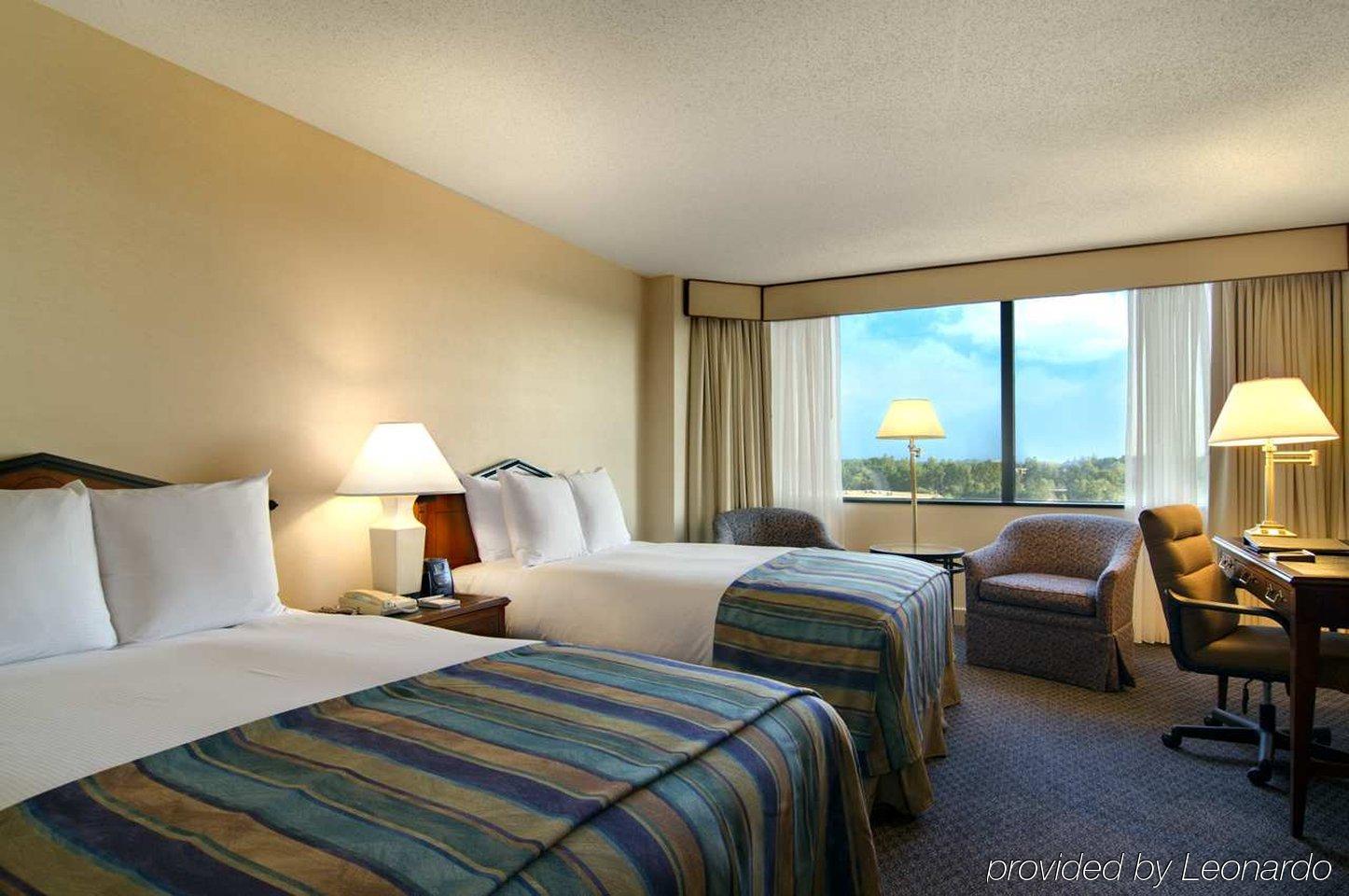 Hilton Atlanta Northeast Hotel Norcross Room photo